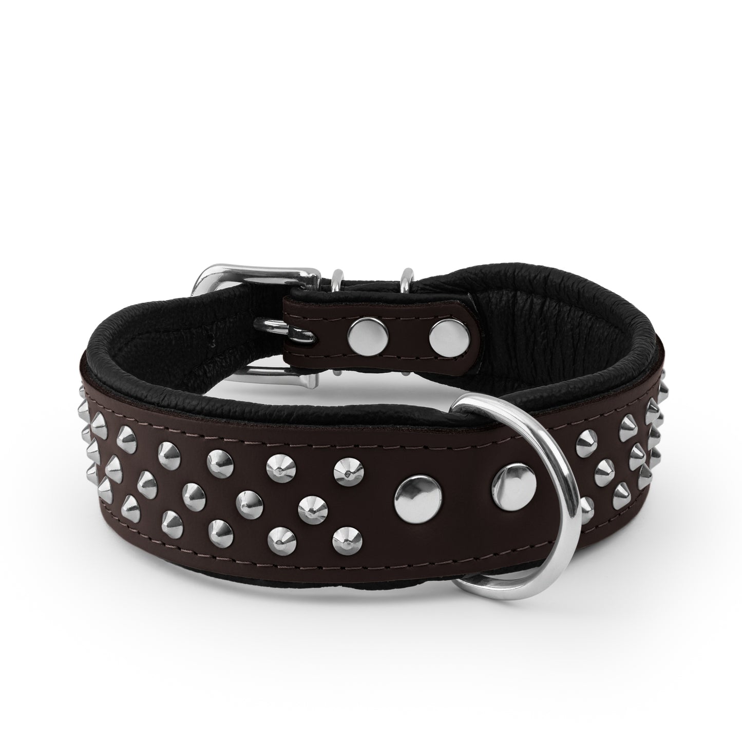 Leather collar with studs